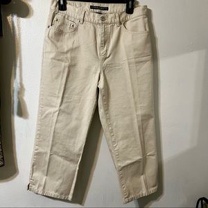 Ralph Lauren capri pants size 6
